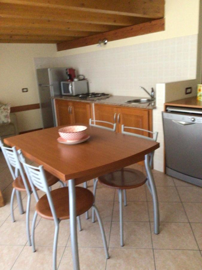 Casale El Galet Apartment Moniga del Garda Ngoại thất bức ảnh